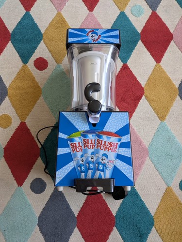 Slush puppie machine slushie - slush,
