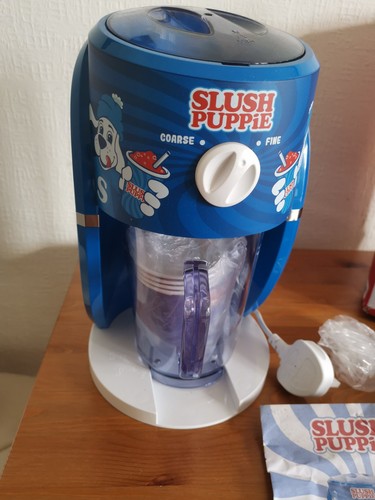 Slush puppie slushie - puppie, machine