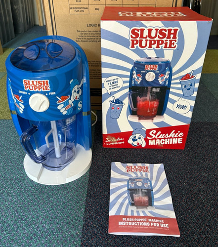 Slush puppie frozen ice - ice, shaver
